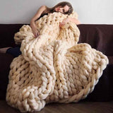 Chunky Knitted Blanket White / 60 X 60 (cm)