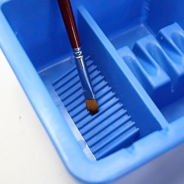 Twin Compartment Brush Washer